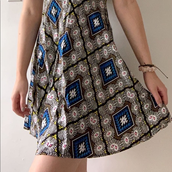 Patterned Dress - Picture 1 of 4